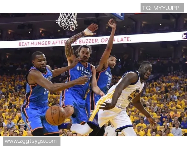 勇士与雷霆2015至2016赛季对决回顾及精彩瞬间分析